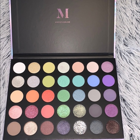 Morphe 35I Icy Fantasy Eyeshadow Palette